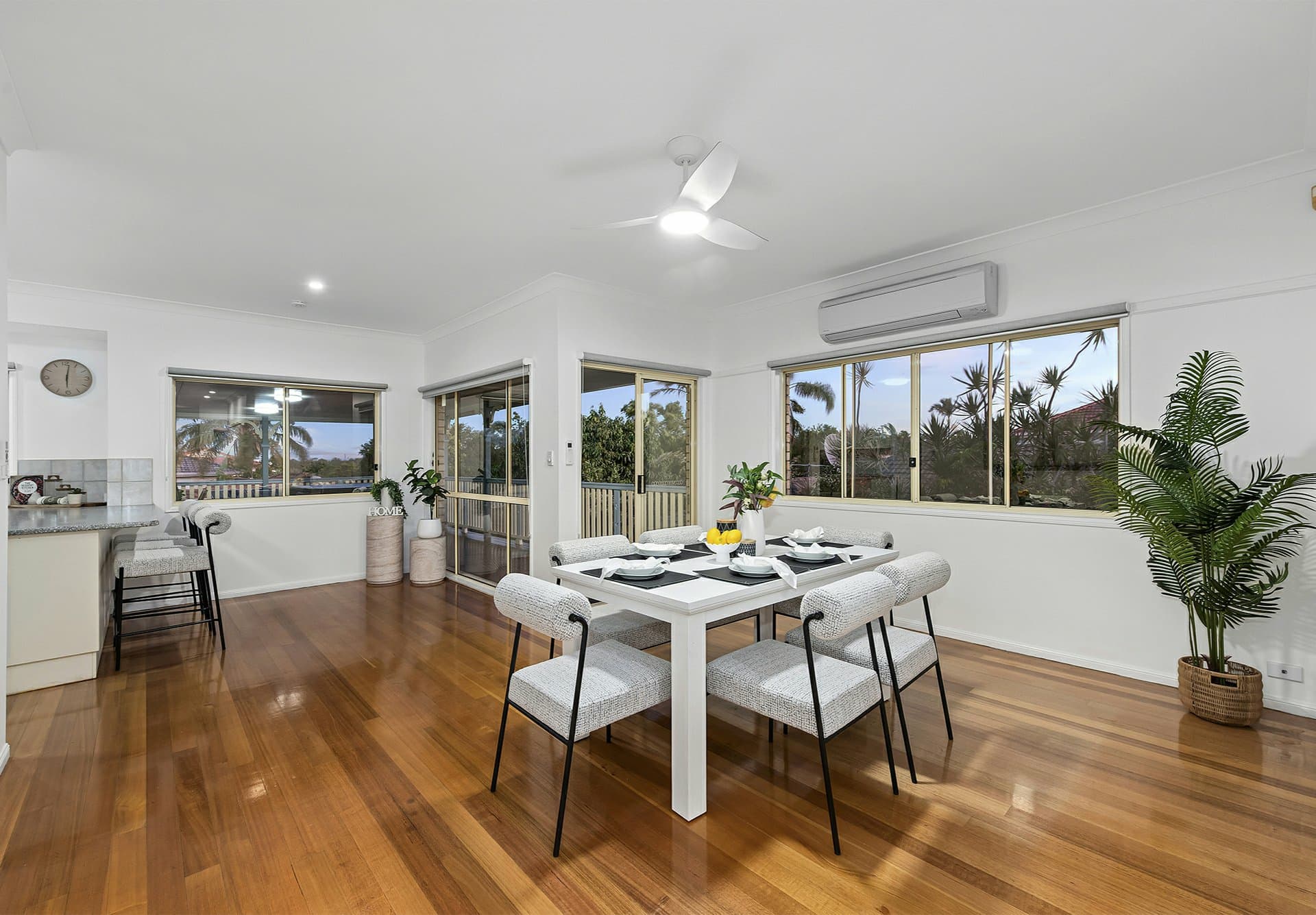 1 Carnation Crescent, Calamvale, Calamvale - Thumbnail 2