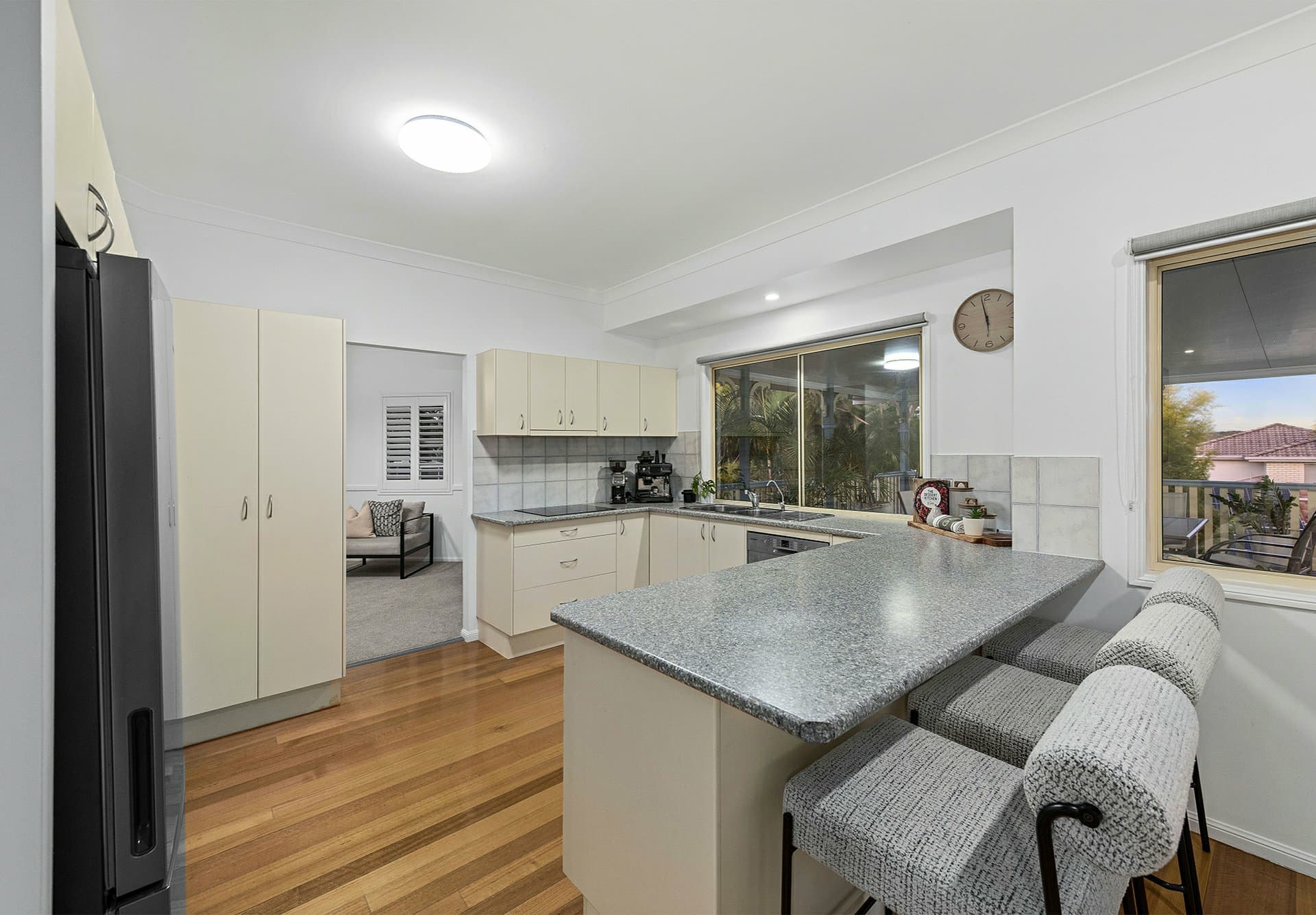 1 Carnation Crescent, Calamvale, Calamvale - Thumbnail 3