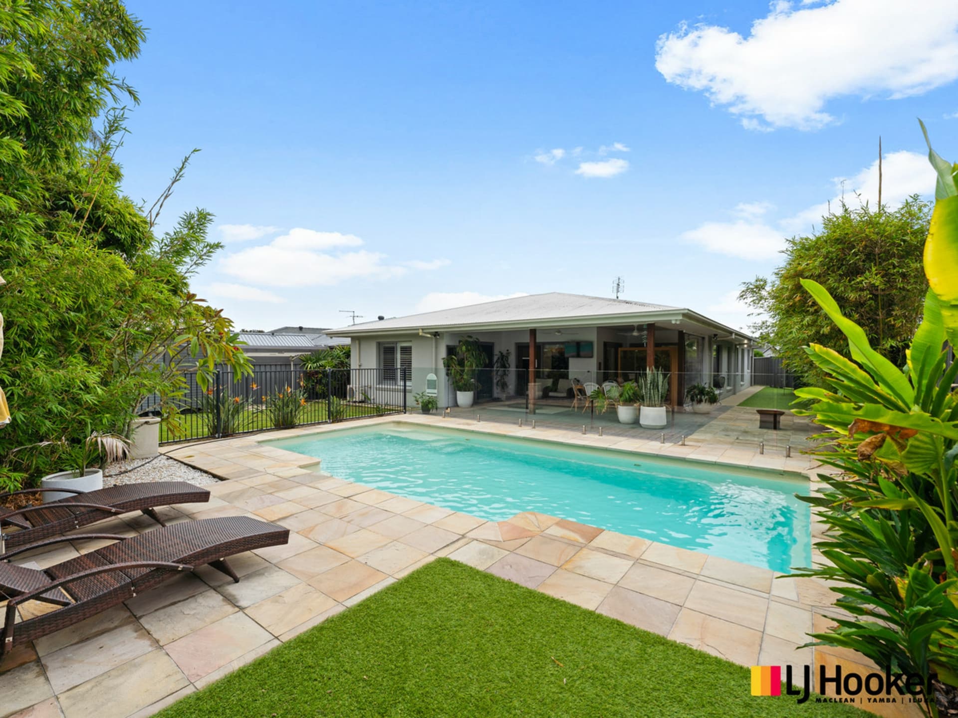 22 Kookaburra Court, Yamba, Yamba - Image 1