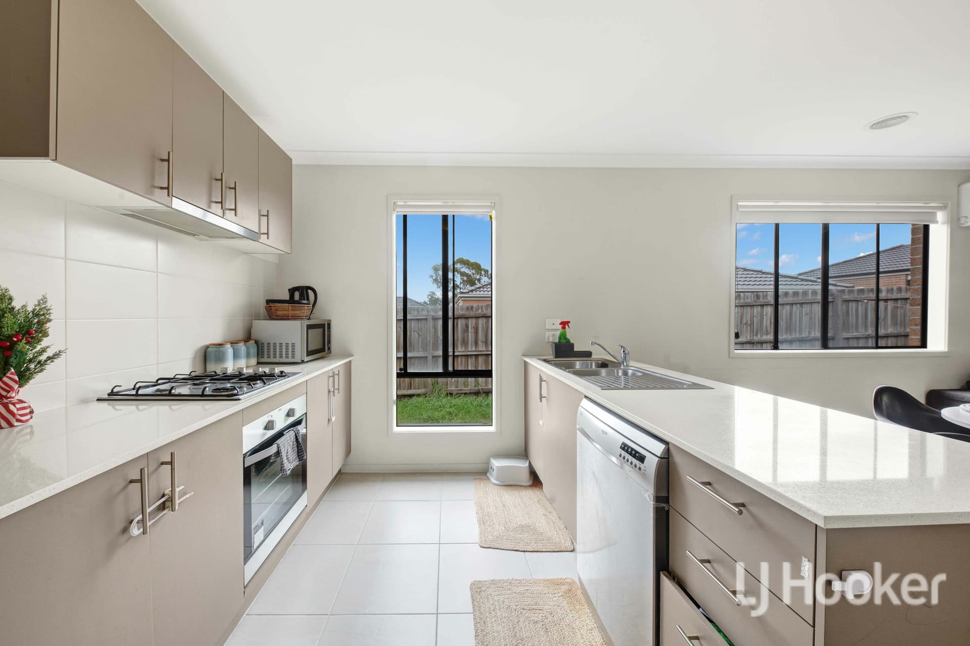 15 Hart Crescent, Brookfield, Brookfield - Thumbnail 5
