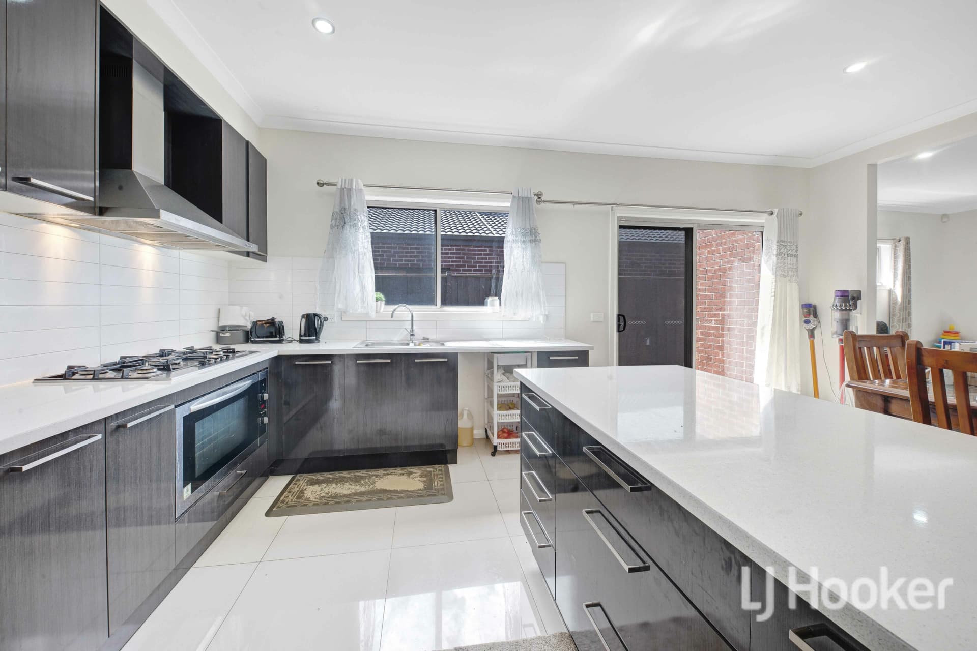84 Turpentine Road, Brookfield, Brookfield - Thumbnail 2
