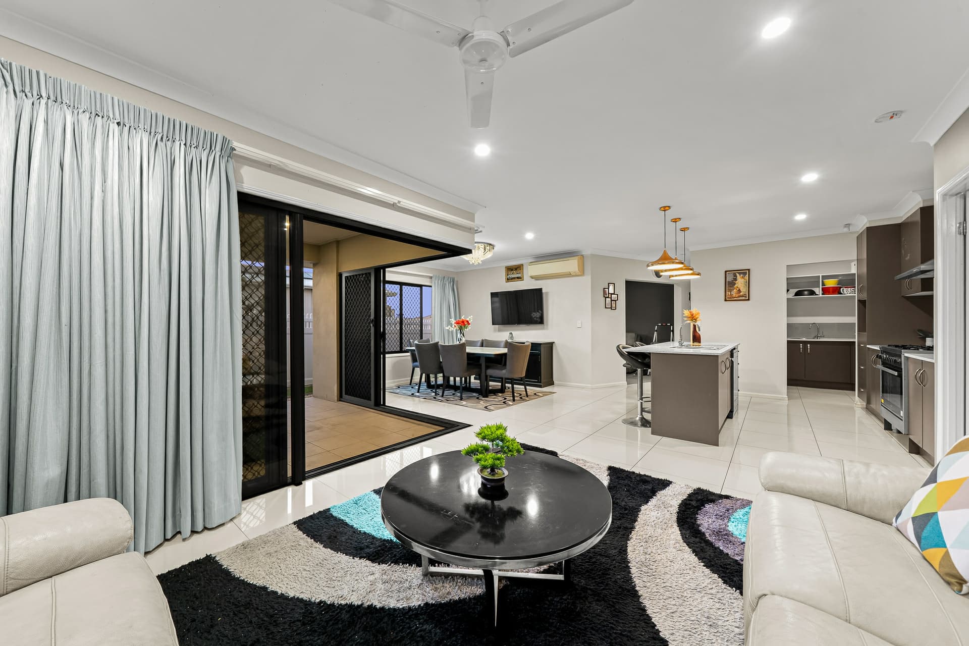 23 Rise Place, Heathwood, Heathwood - Thumbnail 3
