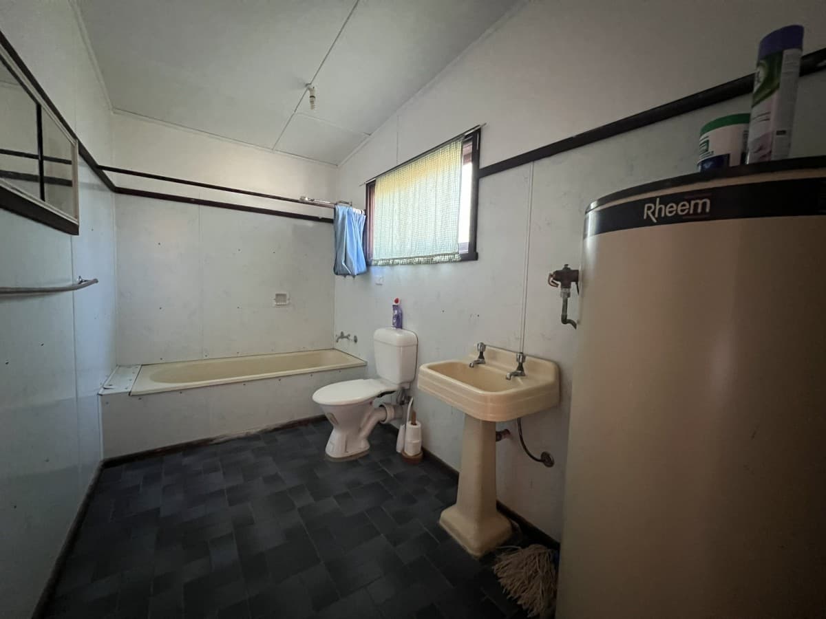96 Opal Street, Lightning Ridge, Lightning Ridge - Thumbnail 4