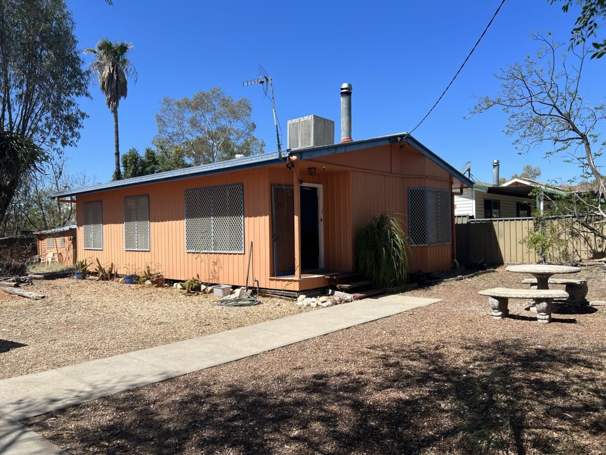 3 Agate Street, Lightning Ridge, Lightning Ridge - Image 1