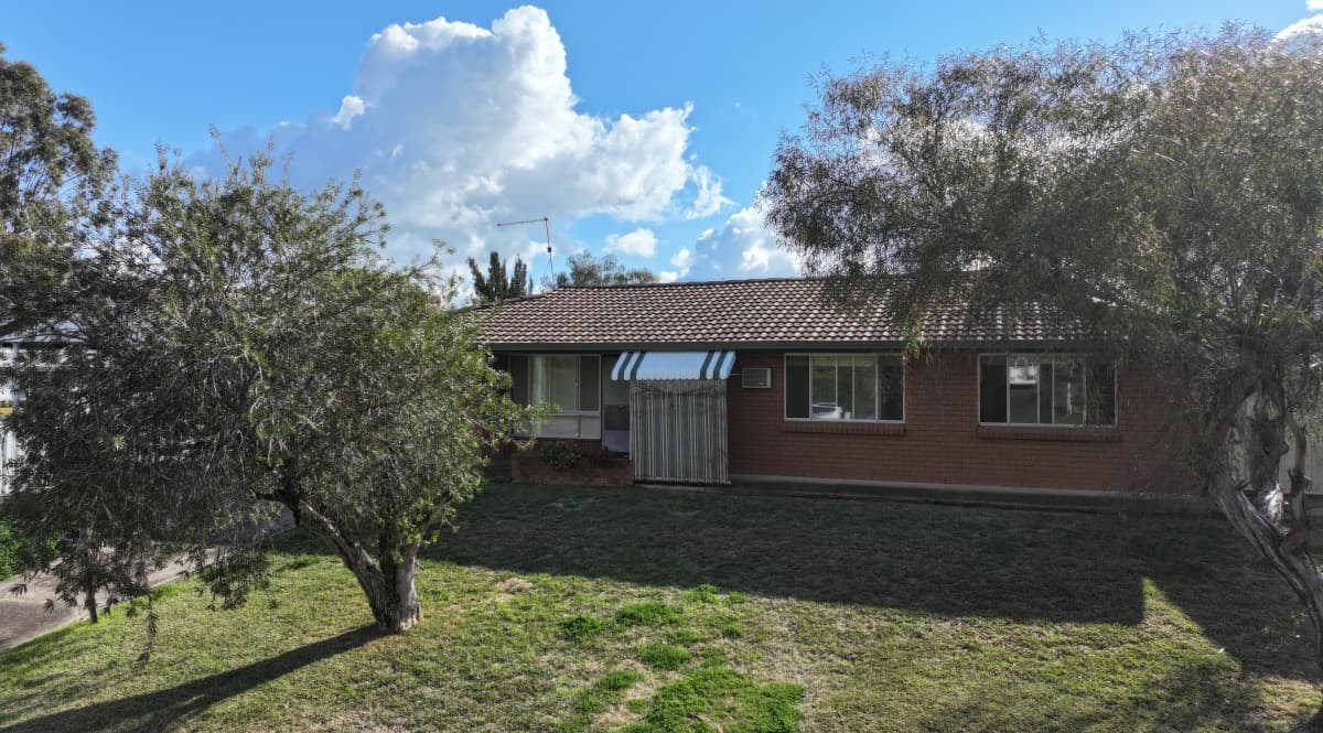 33 Kamilaroi DR, Moree, Moree - Image 1