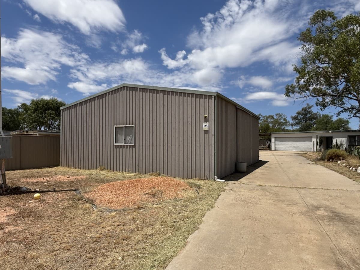 12 Potch Street, Lightning Ridge, Lightning Ridge - Thumbnail 2