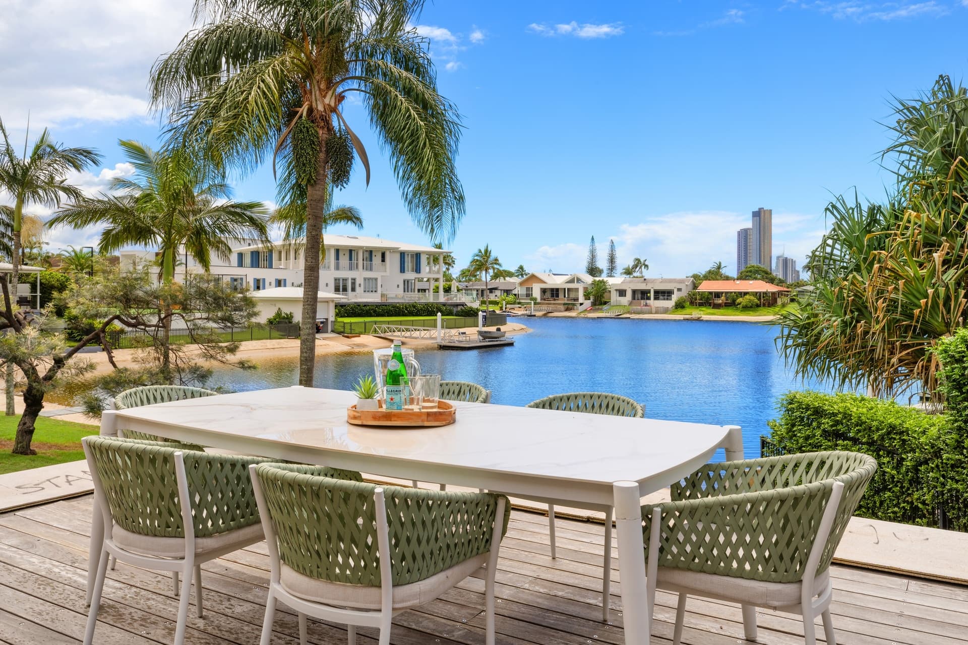 18 Cadence Avenue, Mermaid Waters, QLD, 4218, Mermaid Waters - Thumbnail 3