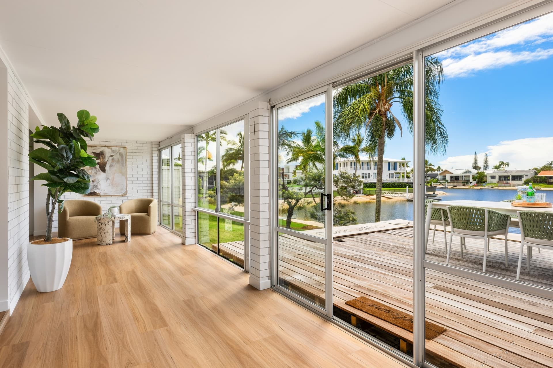 18 Cadence Avenue, Mermaid Waters, QLD, 4218, Mermaid Waters - Thumbnail 5