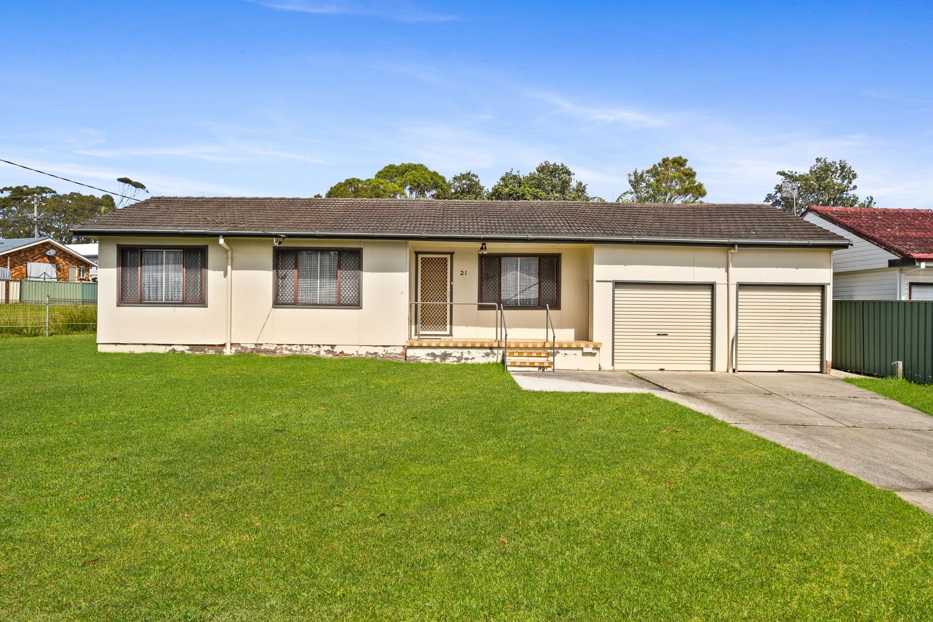 21 Ventura Avenue, Bateau Bay NSW, Bateau Bay - Image 1