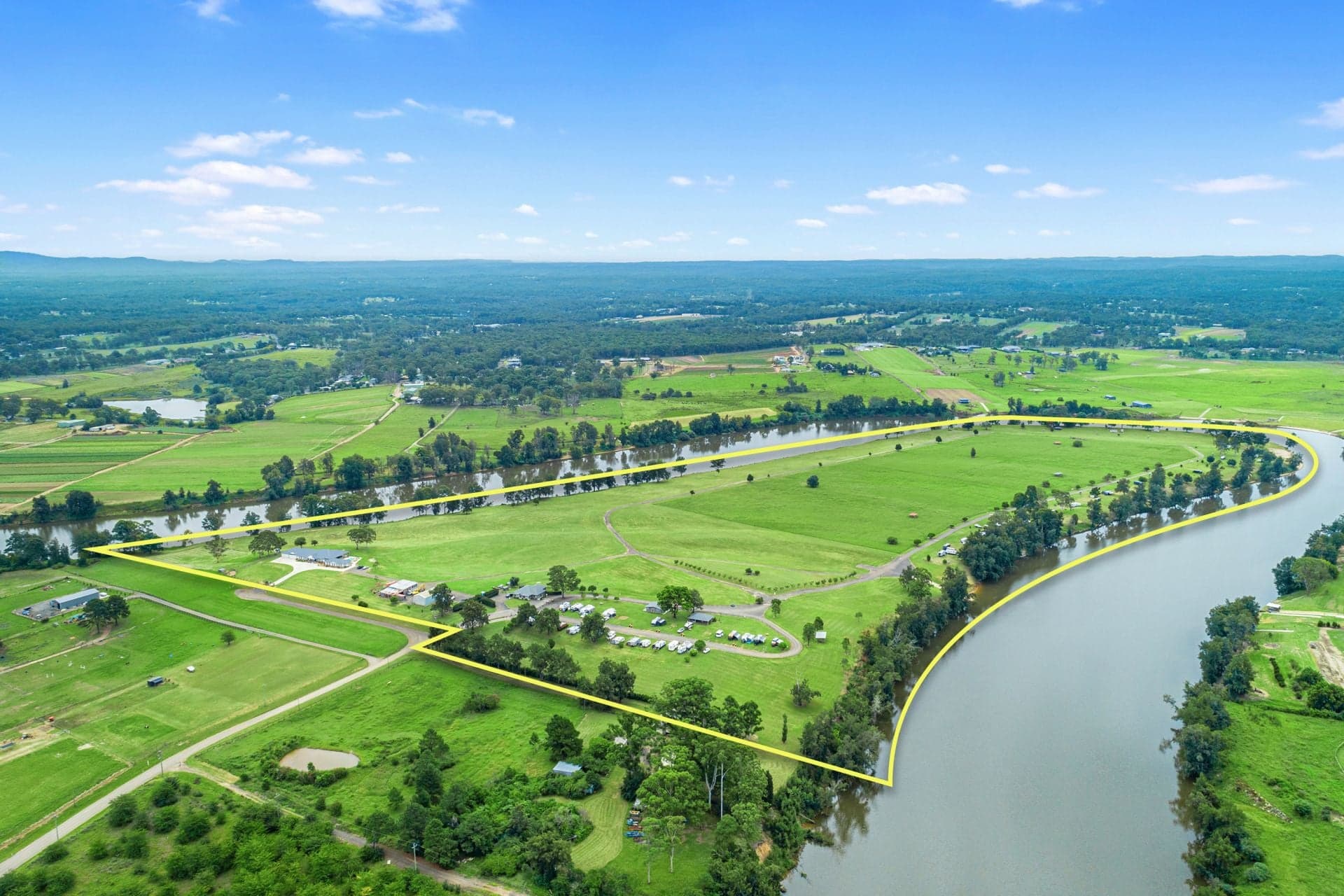 190 Hall Street, Pitt Town - Thumbnail 4