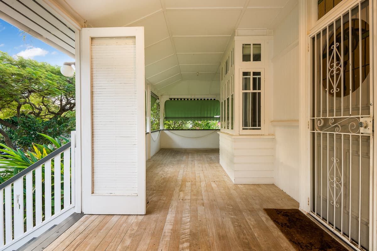 37 Liverpool Road, Clayfield QLD 4011, Clayfield - Thumbnail 2