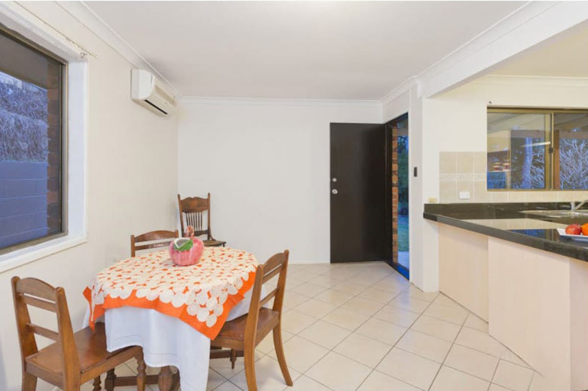 14 Halimah Street, Chapel Hill QLD 4069, Chapel Hill - Thumbnail 6