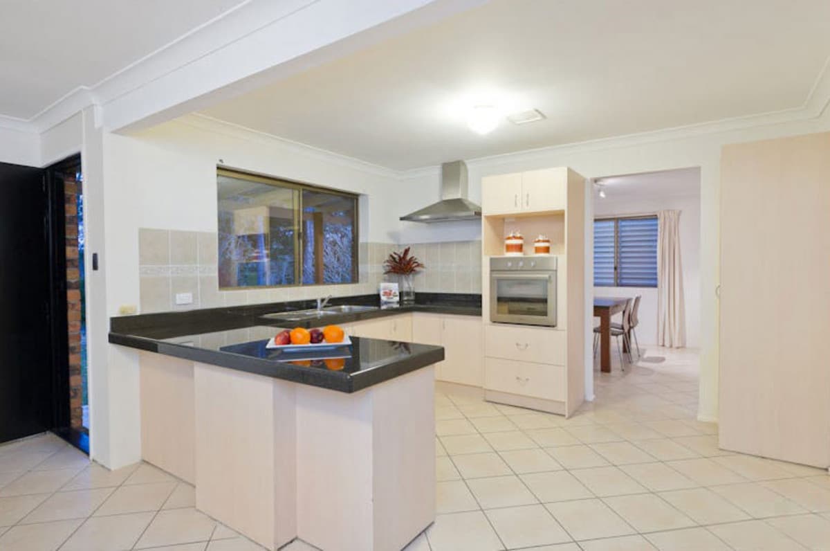 14 Halimah Street, Chapel Hill QLD 4069, Chapel Hill - Thumbnail 7
