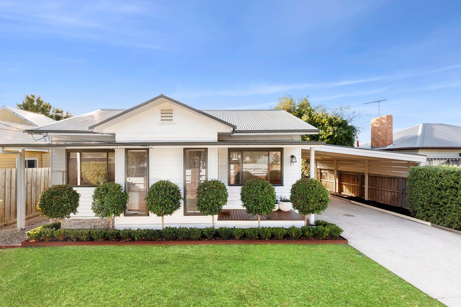 21 Mernda Parade, Belmont, Belmont - Image 1