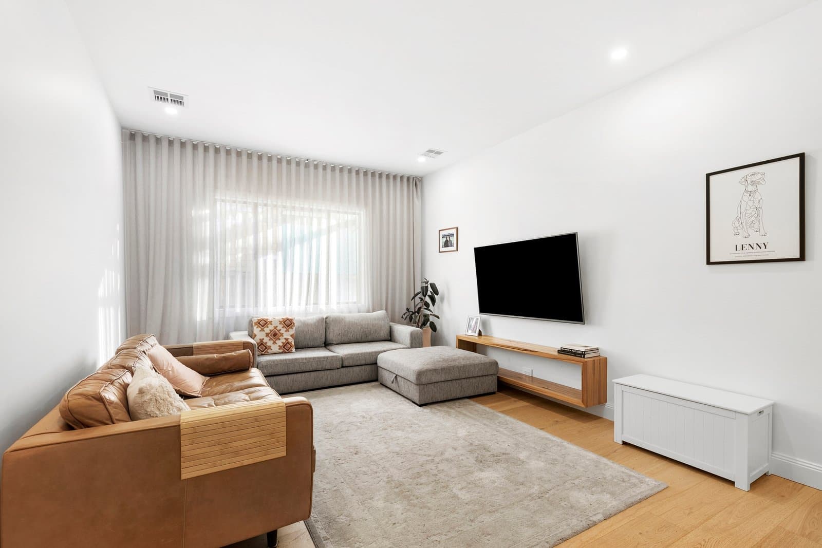 21 Mernda Parade, Belmont, Belmont - Thumbnail 2