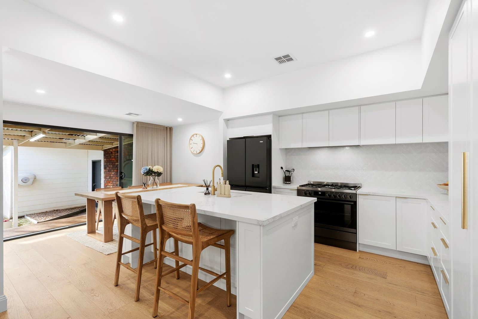 21 Mernda Parade, Belmont, Belmont - Thumbnail 5