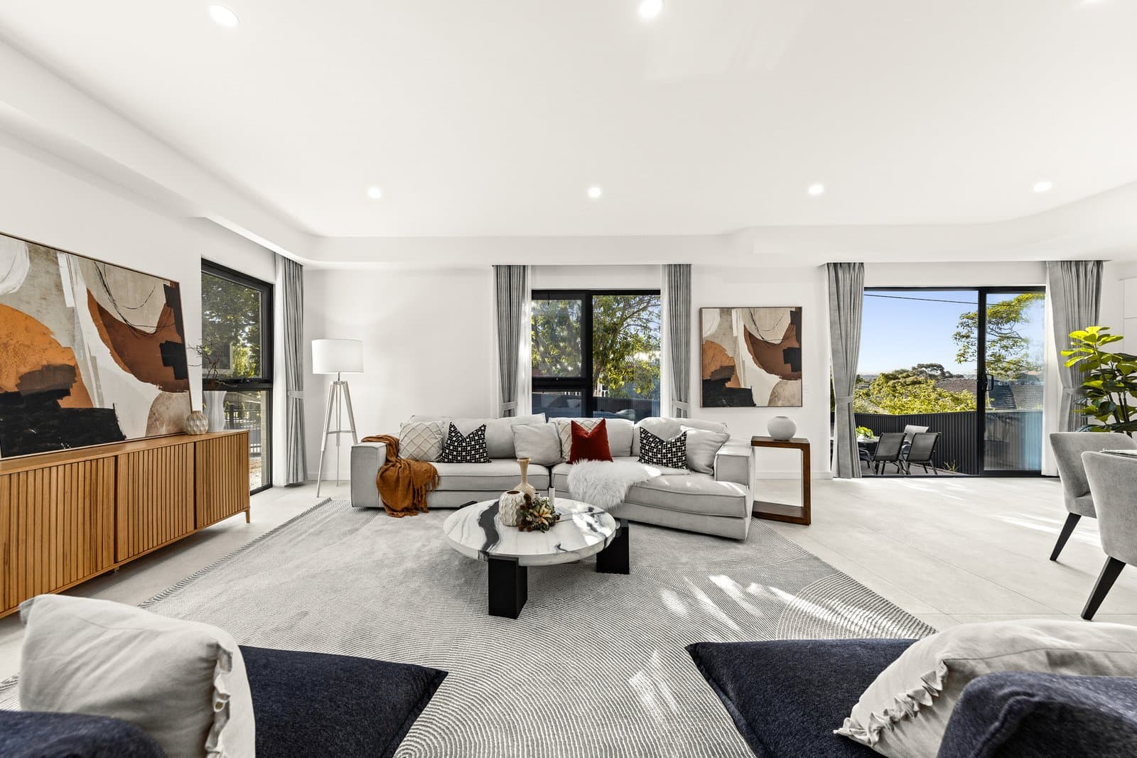 30 Ross Street, Doncaster East, Doncaster East - Thumbnail 2