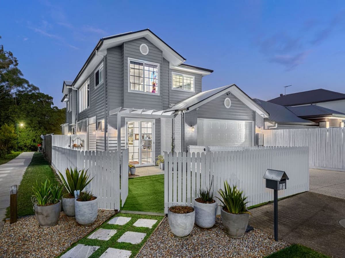17 Eucalypt Street, WAKERLEY QLD 4154, Wakerley - Image 1
