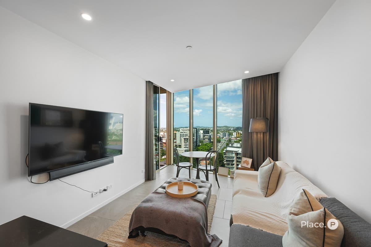 25 Shafston Avenue, Kangaroo Point - Thumbnail 6