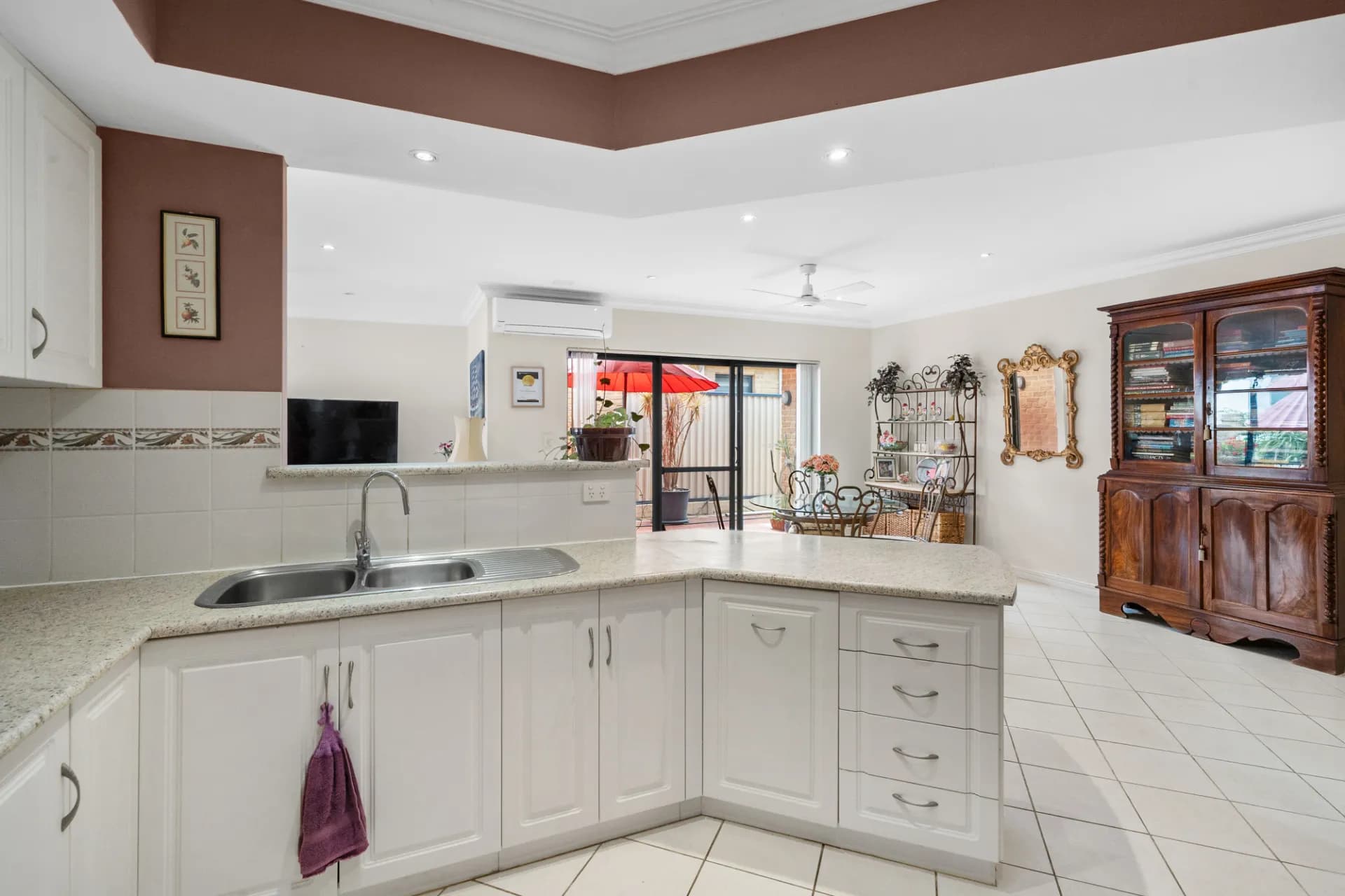 2B Binnar Court, Erskine - Thumbnail 6