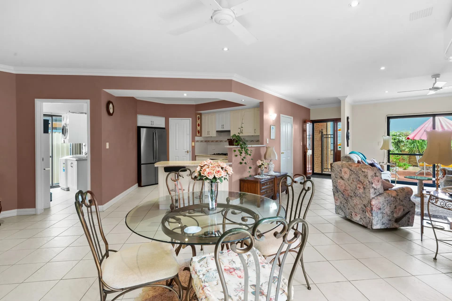 2B Binnar Court, Erskine - Thumbnail 7