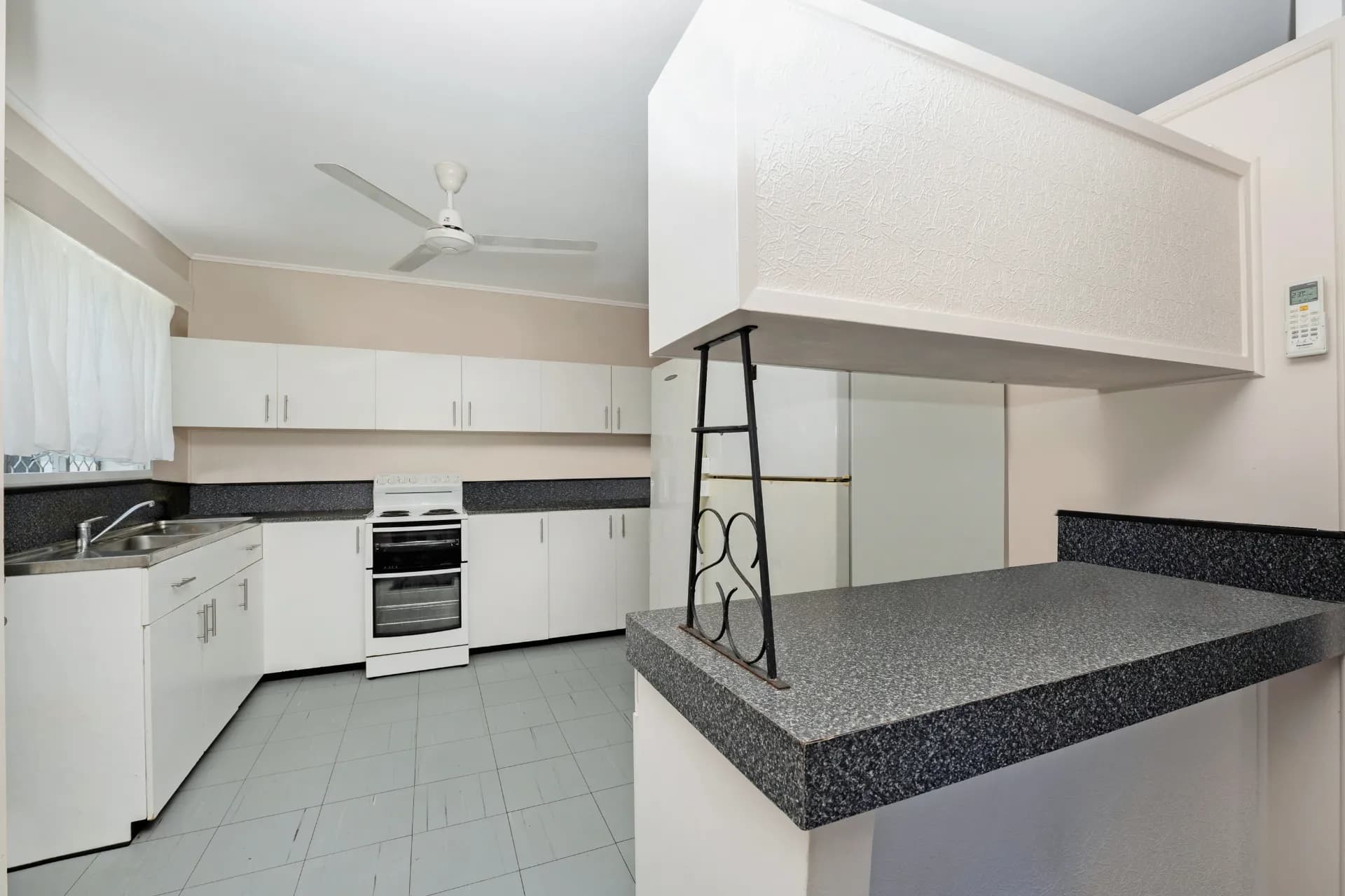 22 Cordelia Avenue, Cranbrook, QLD, Cranbrook - Thumbnail 7