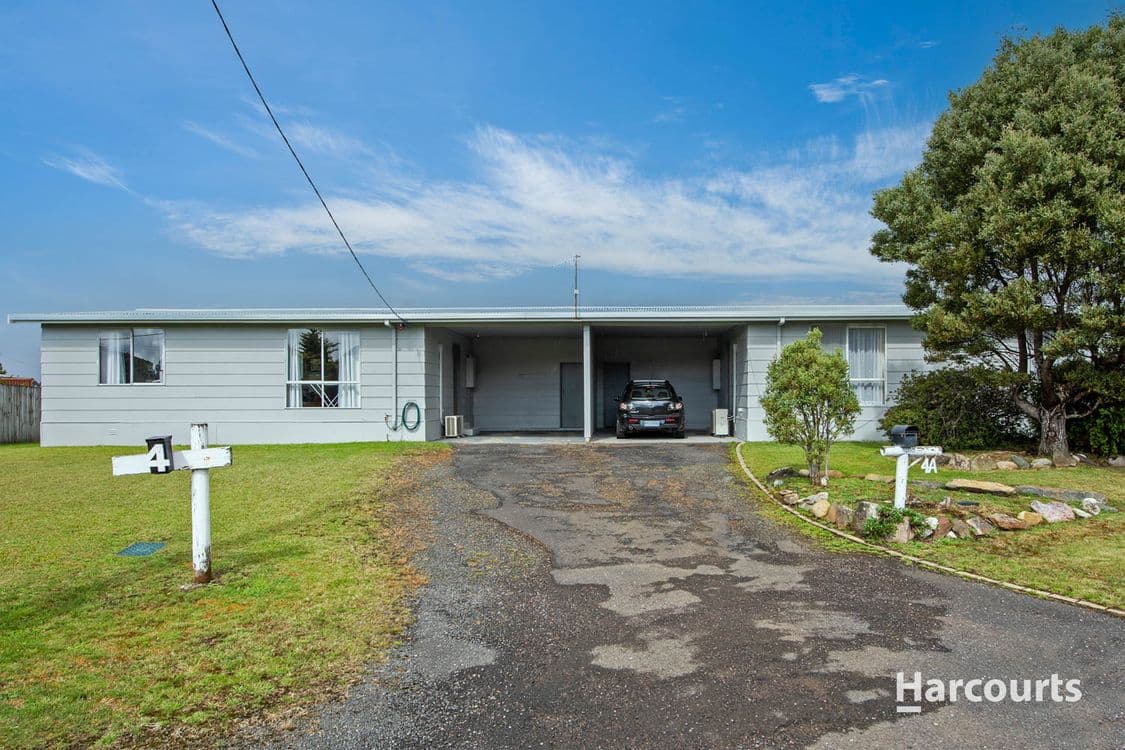 4-4A Austral Street, ZEEHAN, TAS 7469, Zeehan - Image 1