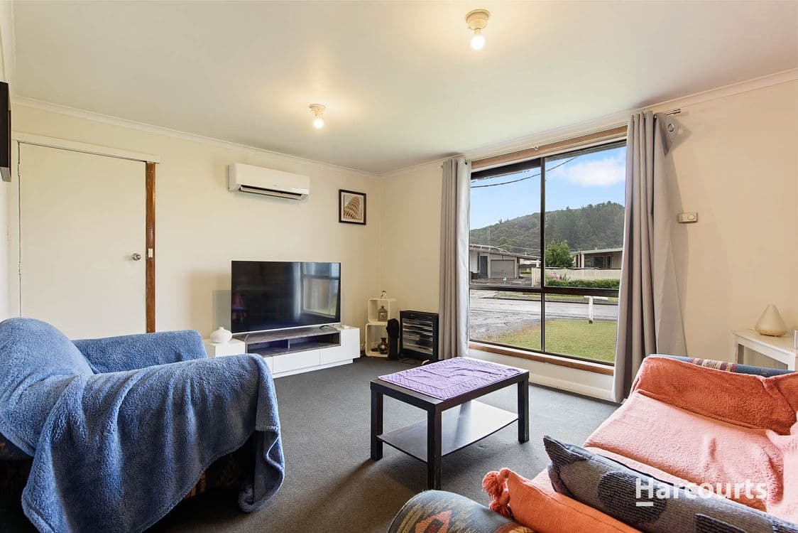 4-4A Austral Street, ZEEHAN, TAS 7469, Zeehan - Thumbnail 3