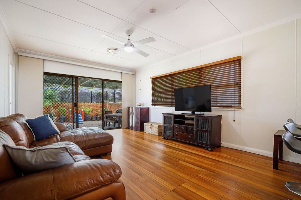41 Stapylton Street, COOLANGATTA, QLD 4225, Coolangatta - Thumbnail 3