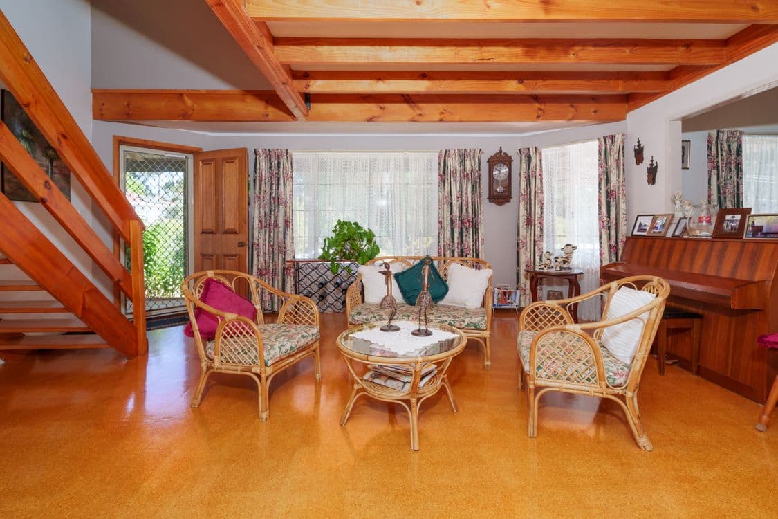 39 Robinson Street, PEMBERTON, WA 6260, Pemberton - Thumbnail 5