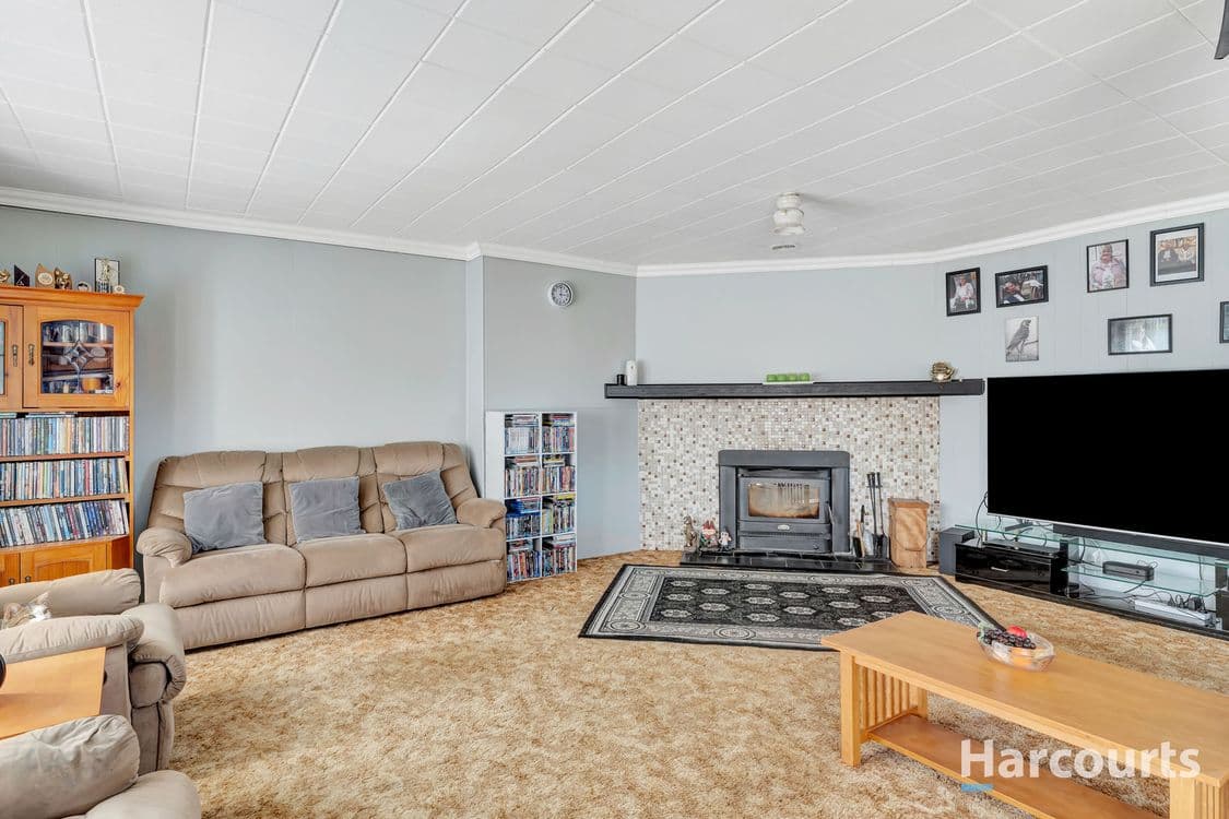 5381 Bass Highway, DELORAINE, TAS 7304, Deloraine - Thumbnail 4