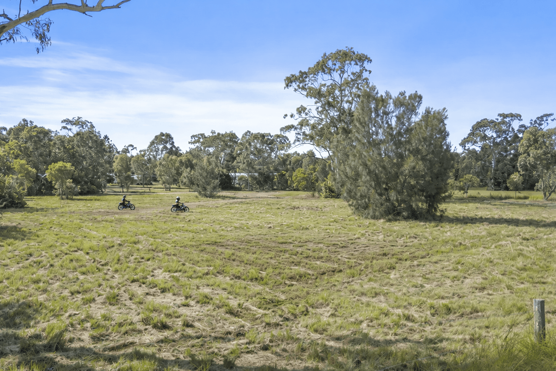 28 Racecourse Road, BARMARYEE, QLD 4703, Barmaryee - Thumbnail 3