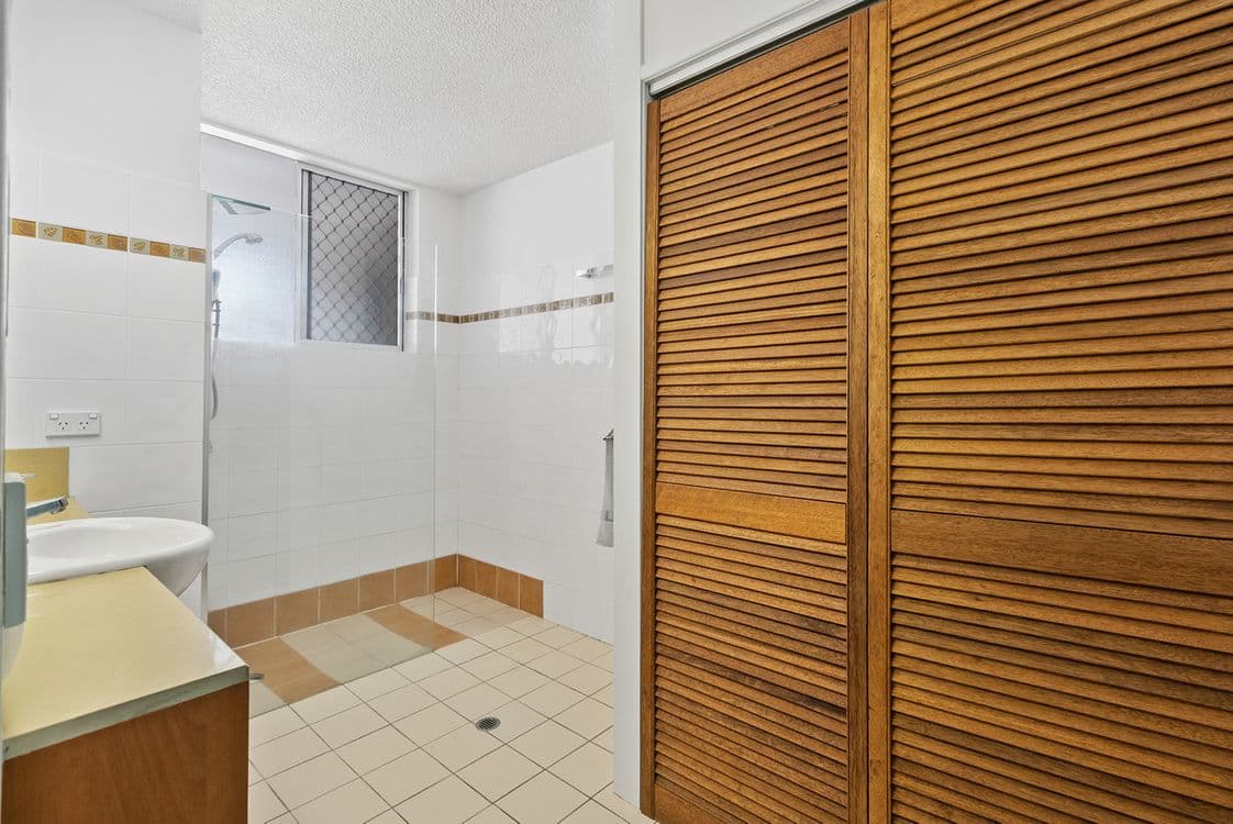 5B/1501 Gold Coast Highway, Palm Beach, QLD 4221, Palm Beach - Thumbnail 4