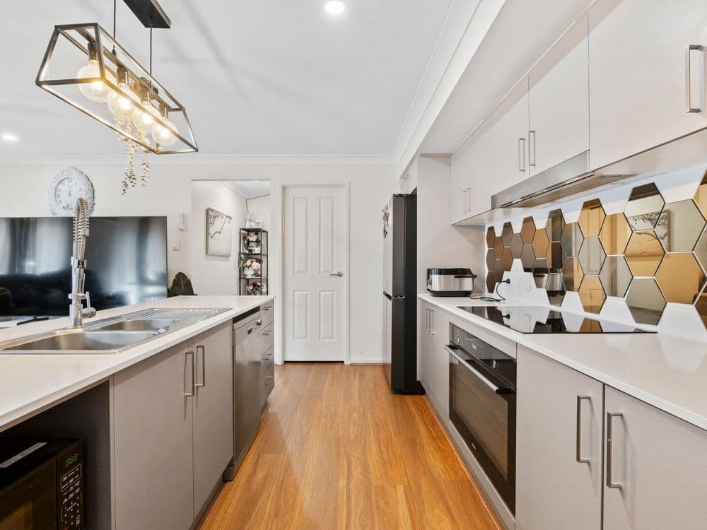 23 Bokhara Way, JIMBOOMBA, QLD 4280, Jimboomba - Thumbnail 3