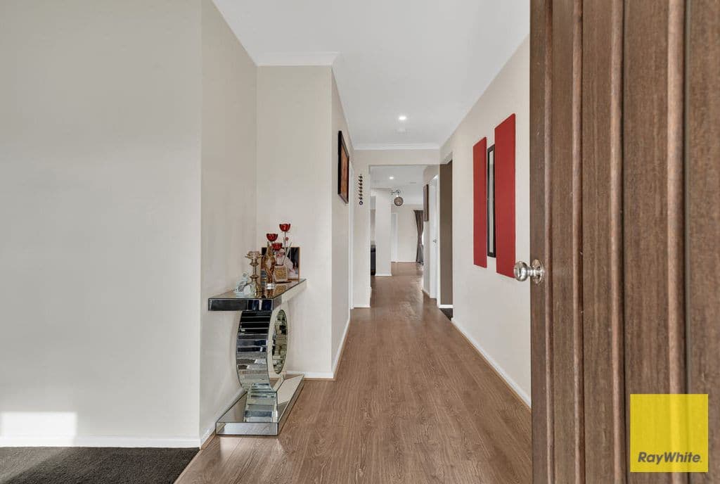 11 Wilandra Drive, Tarneit VIC 3029, Tarneit - Thumbnail 4