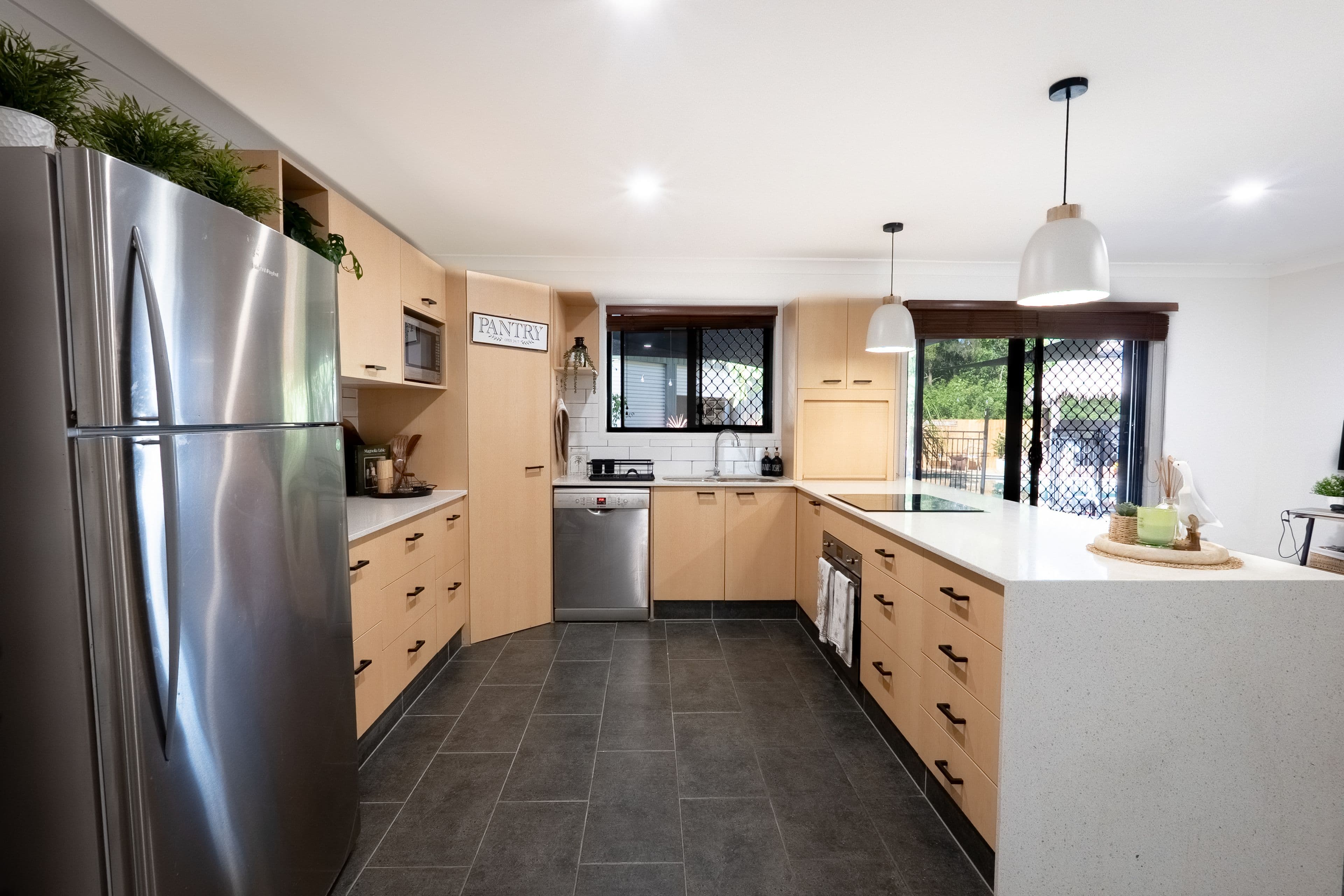 5 Calliandra Court, Carrara QLD 4211, Carrara - Thumbnail 8