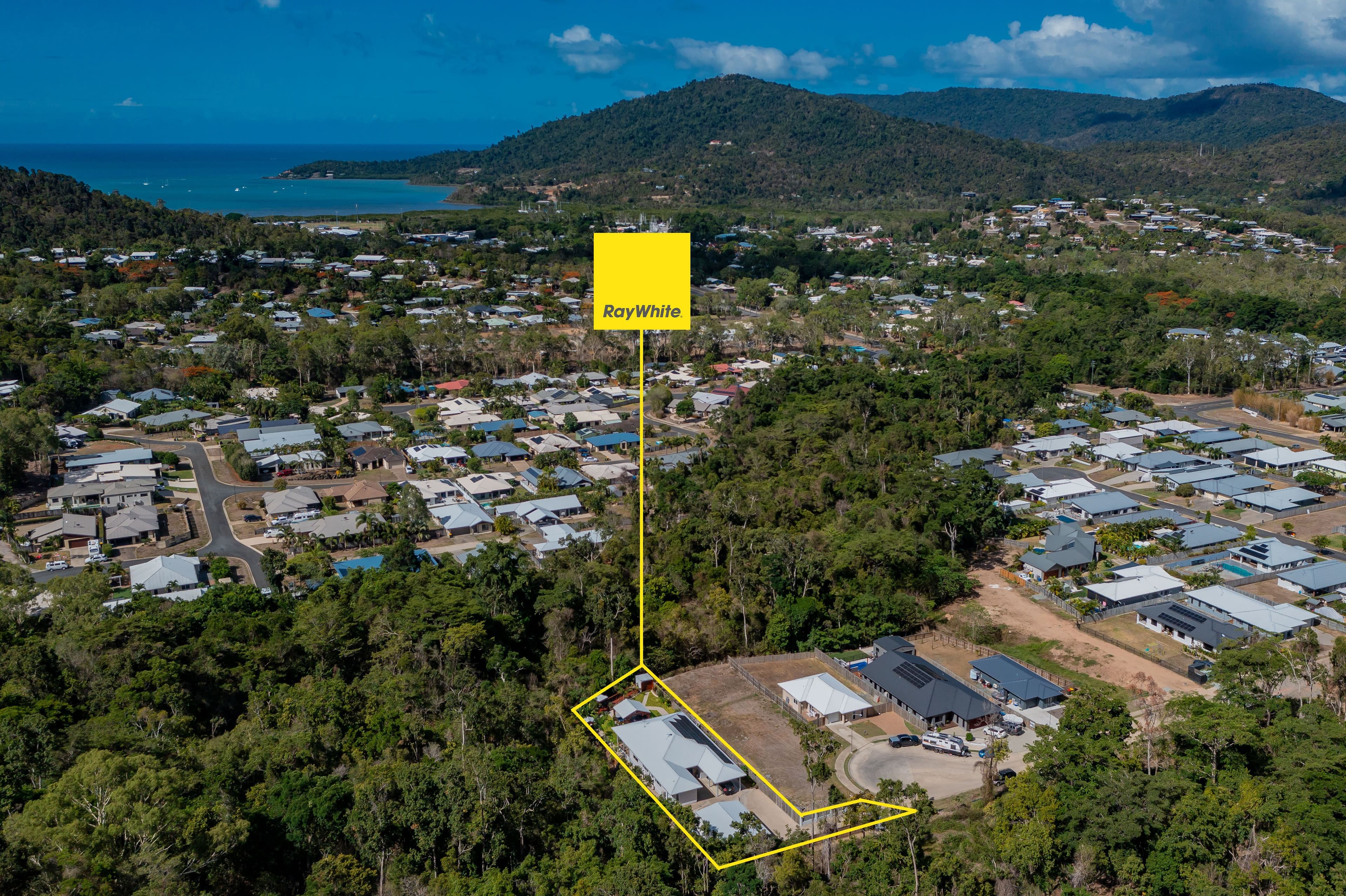 28 Saint James Drive, Jubilee Pocket QLD 4802, Jubilee Pocket - Thumbnail 3