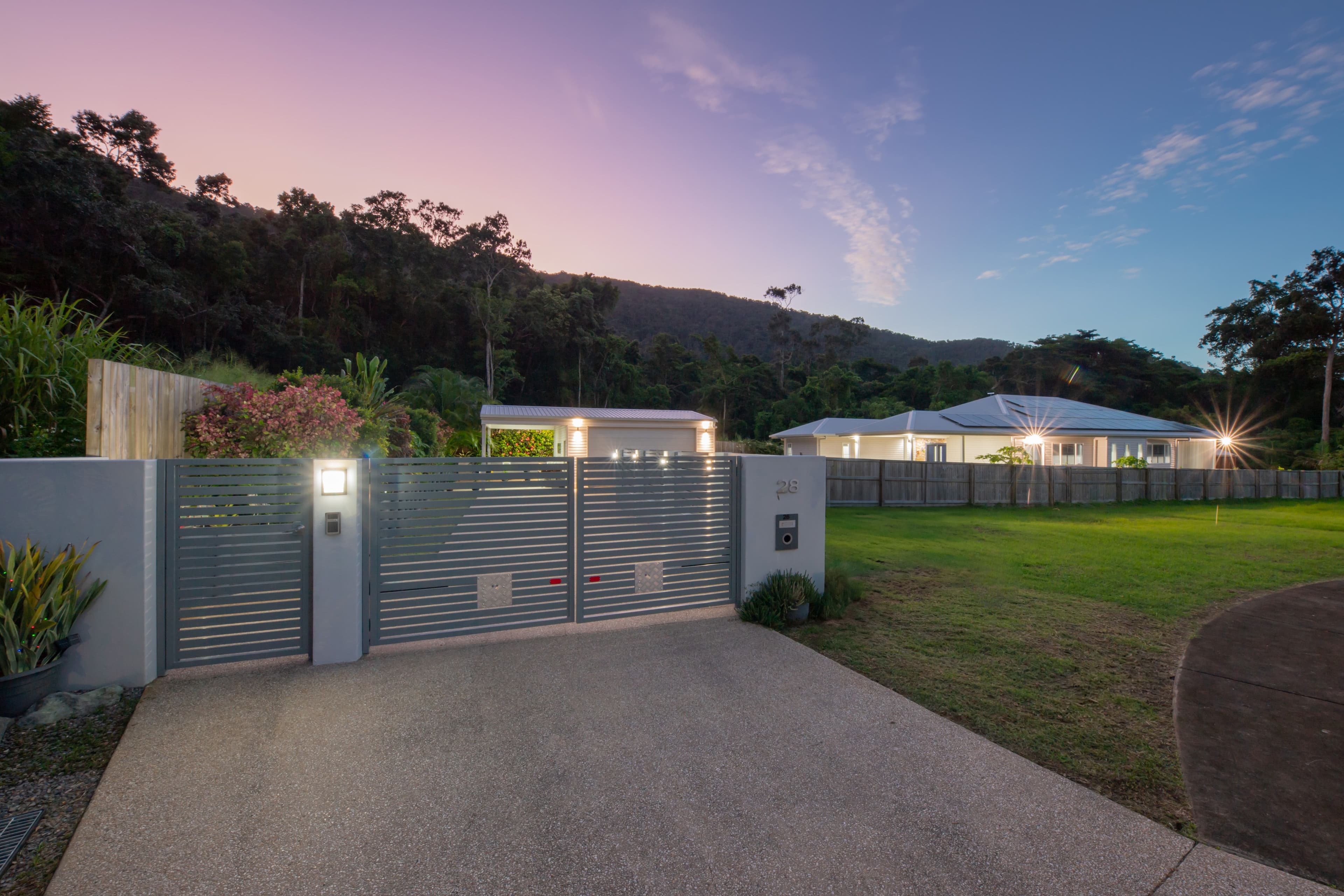 28 Saint James Drive, Jubilee Pocket QLD 4802, Jubilee Pocket - Thumbnail 4