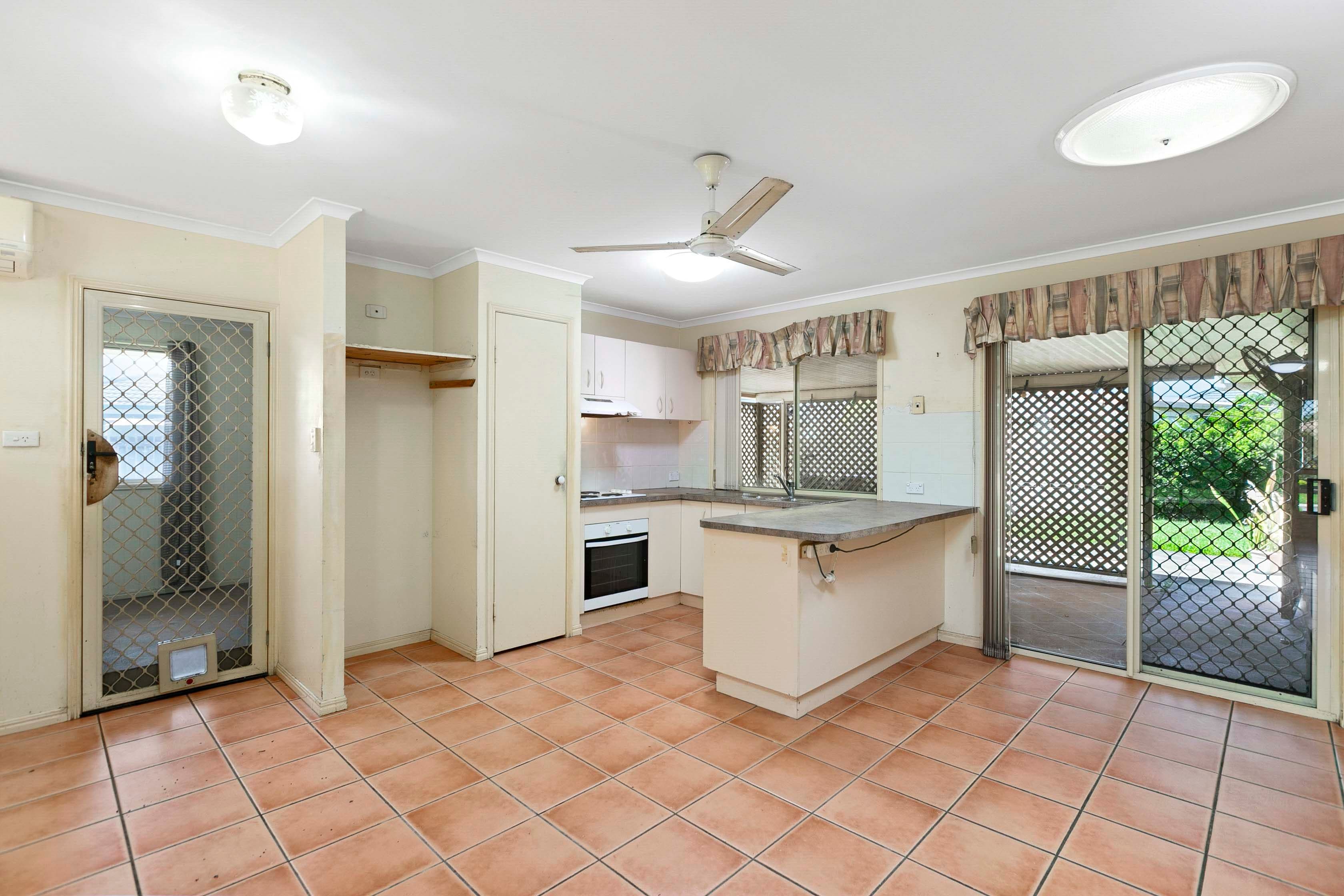 8 Hyperno Road, Point Vernon QLD 4655, Point Vernon - Thumbnail 7