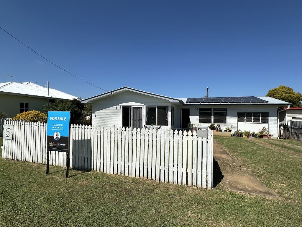 6 Mcdaniell Street, Yarraman, QLD, 4614, Yarraman - Thumbnail 2