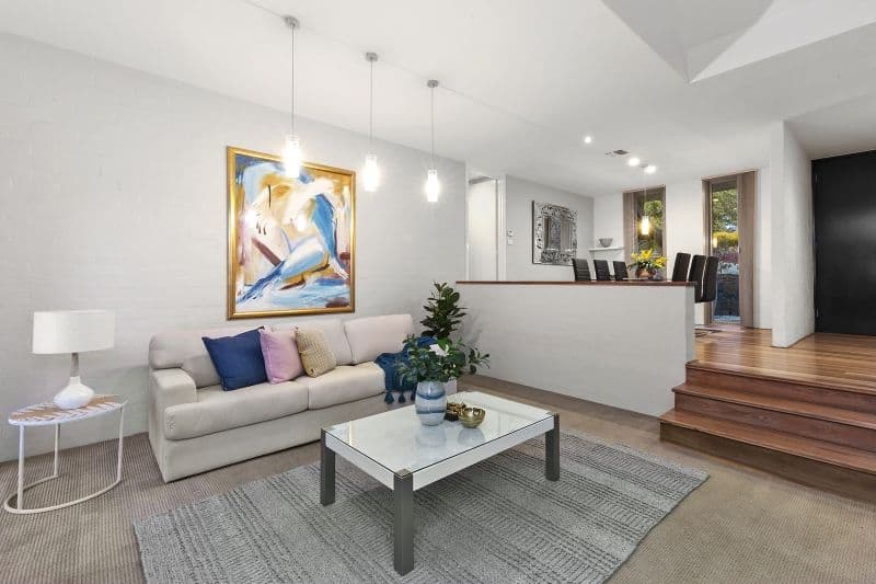 144 Hawkesbury Crescent, Farrer, Farrer - Thumbnail 5