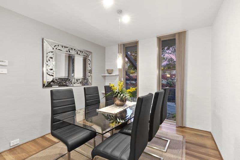 144 Hawkesbury Crescent, Farrer, Farrer - Thumbnail 6