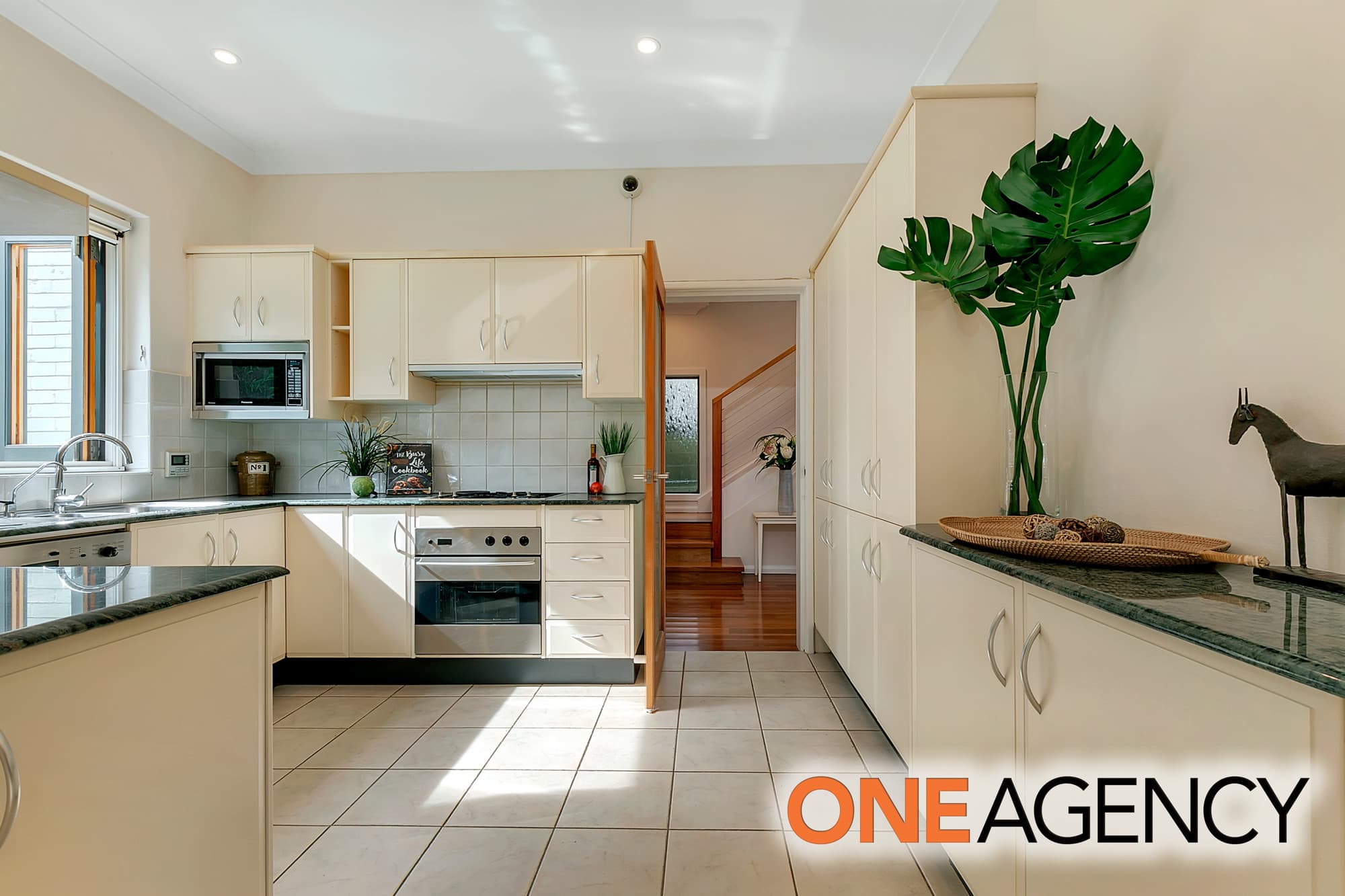 23 The Rampart, Castlecrag, Castlecrag - Thumbnail 4