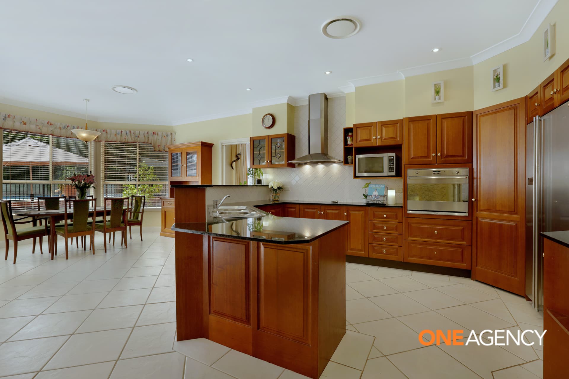 6 Jonquil Place, Alfords Point, Alfords Point - Thumbnail 4