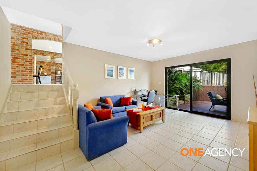 90 Hall Drive, Menai, Menai - Thumbnail 4
