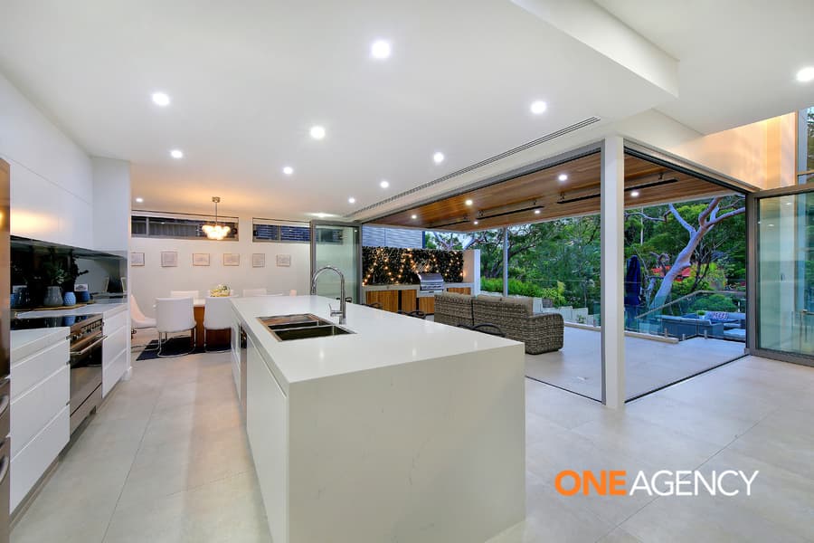 29  Old Ferry Road, Illawong, Illawong - Thumbnail 3