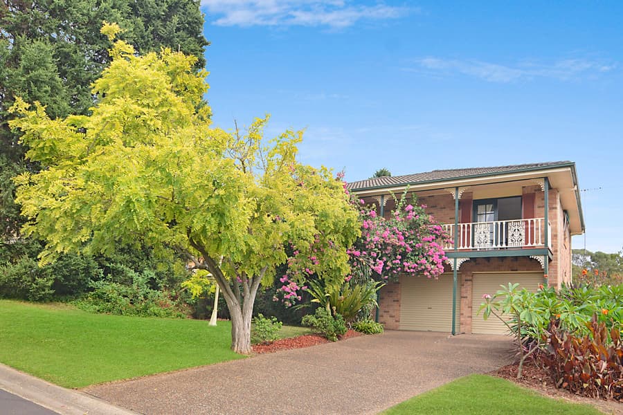 7 Black Close, Illawong, Illawong - Image 1