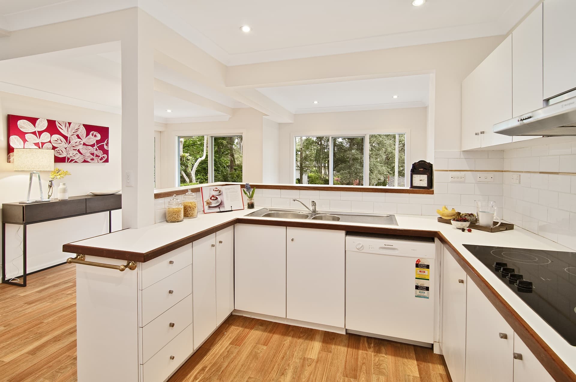 16  Alvona Avenue, St Ives, St Ives - Thumbnail 3