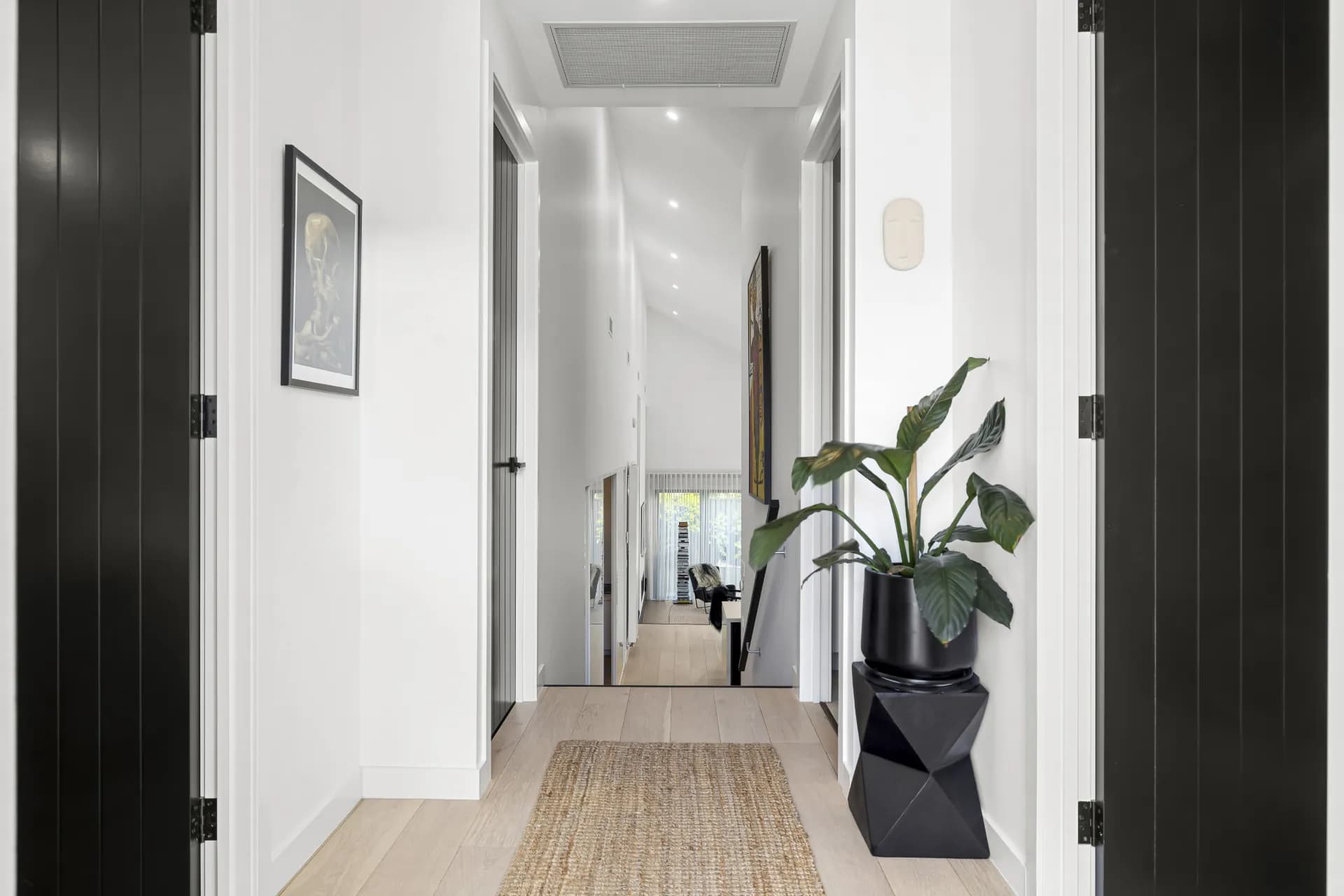 4 Maxela  Court, Daylesford - Thumbnail 3