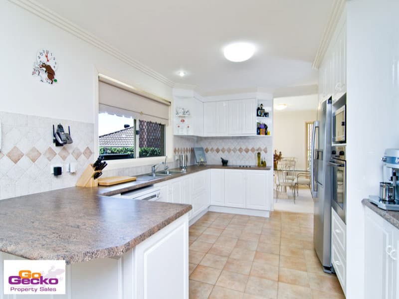 71 Streisand Drive, McDowall, Eastlakes - Thumbnail 6